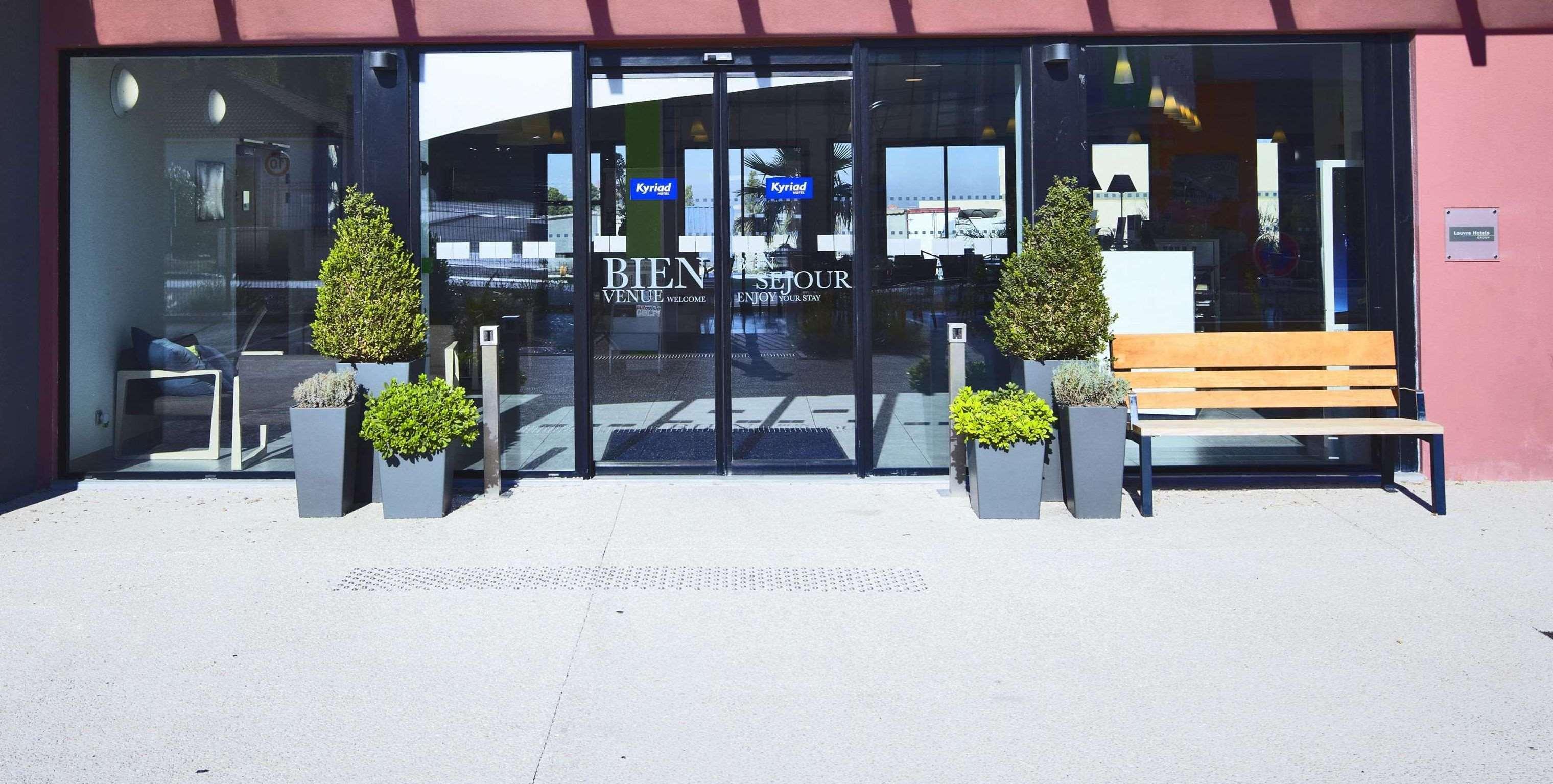 Holiday Inn Express - Marseille Airport, An Ihg Hotel Vitrolles  Exterior foto