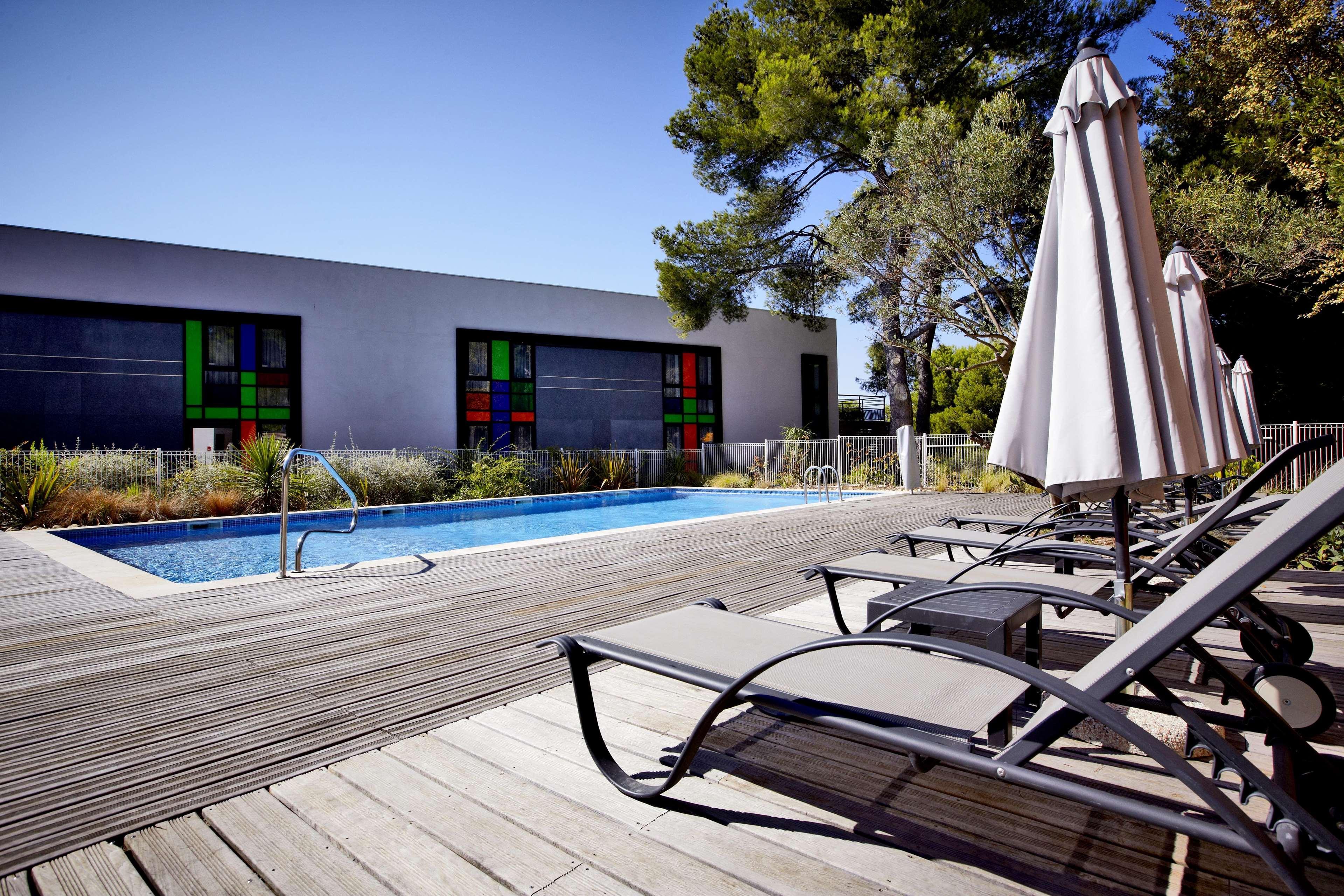 Holiday Inn Express - Marseille Airport, An Ihg Hotel Vitrolles  Exterior foto